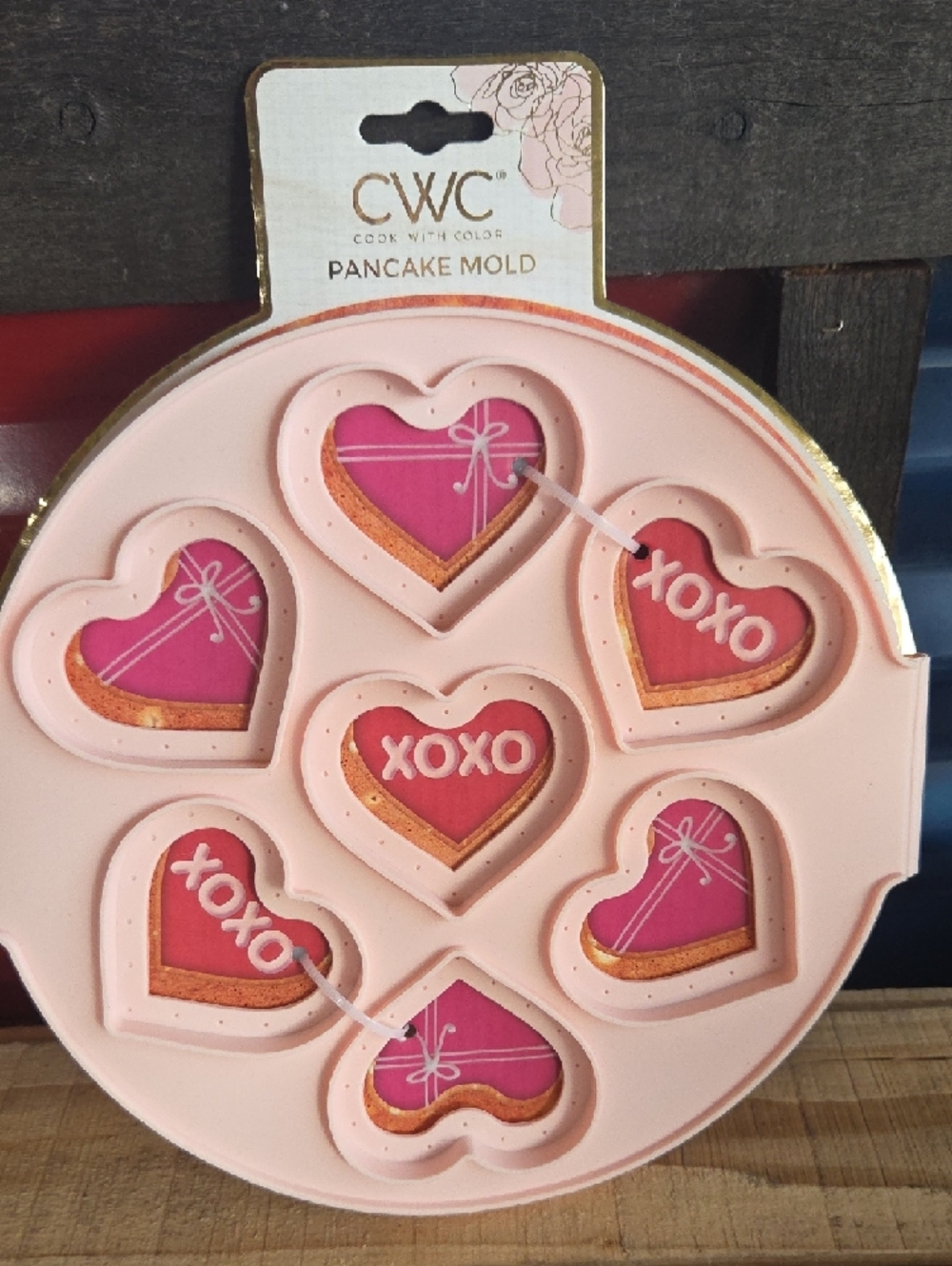 CWC Pink Heart Pancake Mold & Spatula Set - Pink - Picture 2 of 3